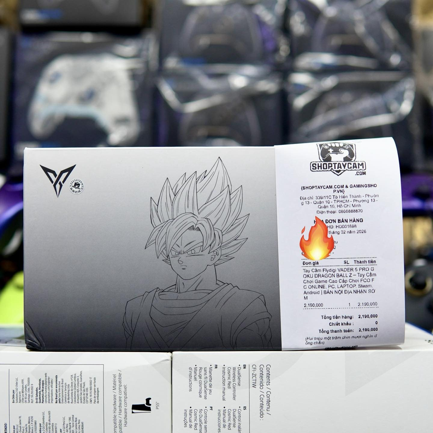 tay cầm vader 5 pro dragon ball Goku limited edition khách hàng mua trực tiếp tại ShopTayCam